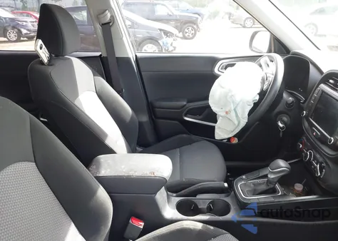 2025 Kia Soul Lx z USA, uszkodzony, nr VIN KNDJ23AU2S7922443